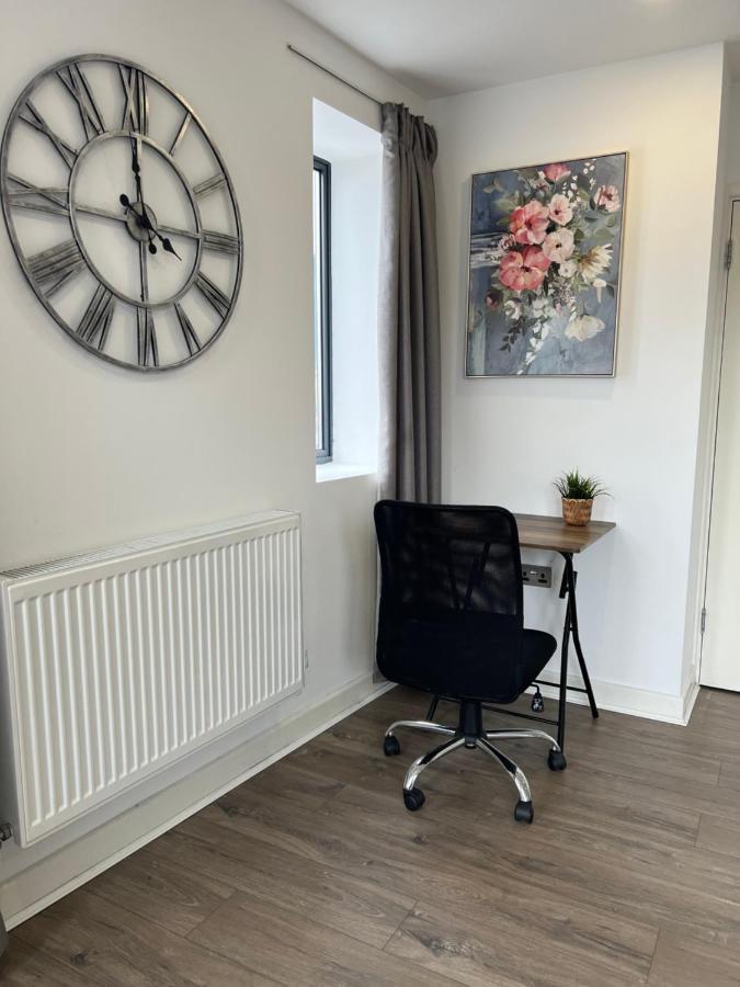 3Bed Flat 3Wc And Great Location Near Excel City Airport O2 And Canning Town Station Villa Londra Exterior foto