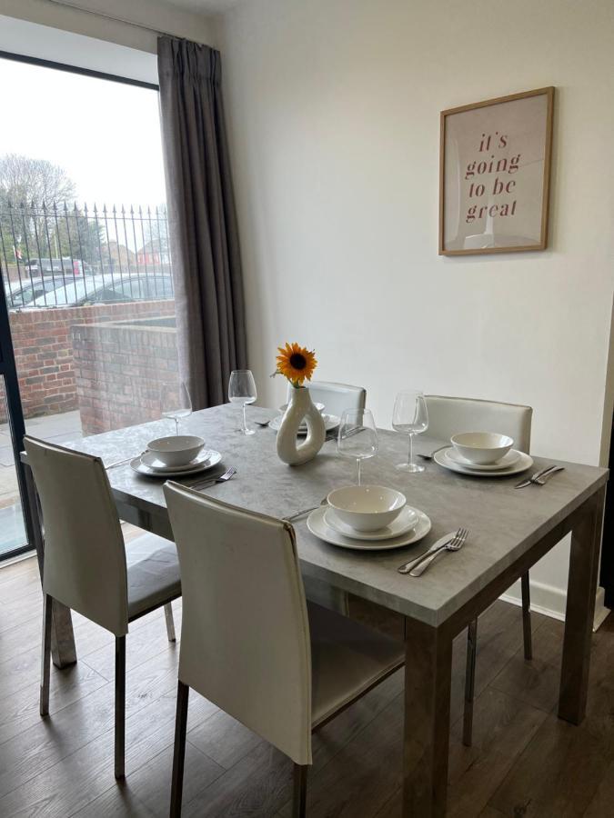 3Bed Flat 3Wc And Great Location Near Excel City Airport O2 And Canning Town Station Villa Londra Exterior foto