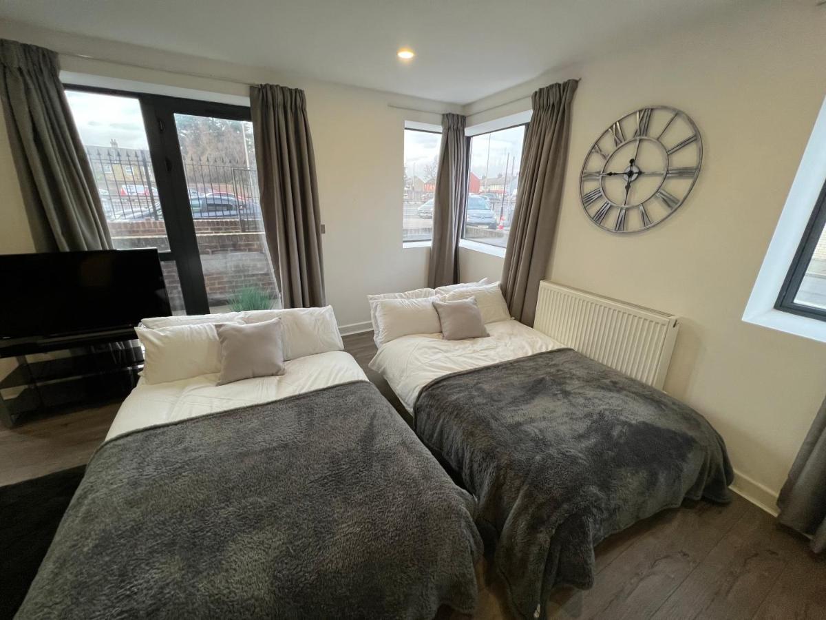 3Bed Flat 3Wc And Great Location Near Excel City Airport O2 And Canning Town Station Villa Londra Exterior foto